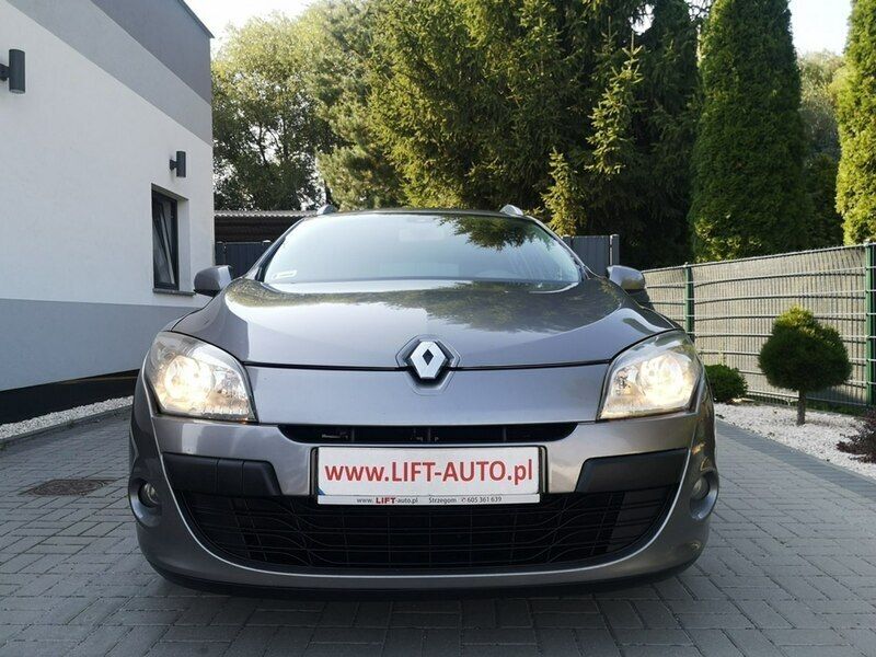 Używany Renault Mégane GrandTour 109 KM (80 kW) 2009 Złoty Kombi
