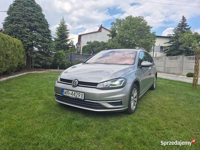 Używany 2017 VW Golf VII Kombi | 37 500 zł - Obraz 1/4