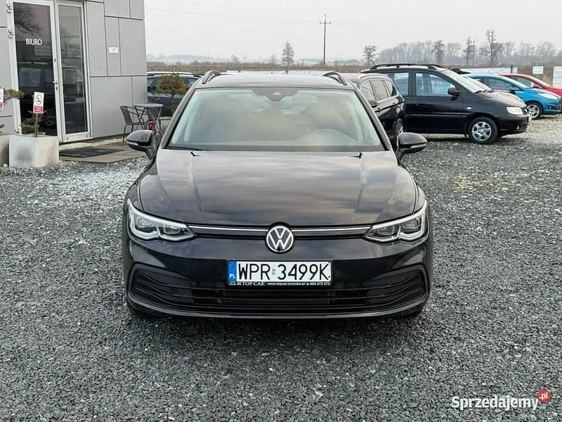 Czarny Używany 2021 VW Golf VIII Life Kombi | 69 900 zł (Dobra cena) - Obraz 1/4