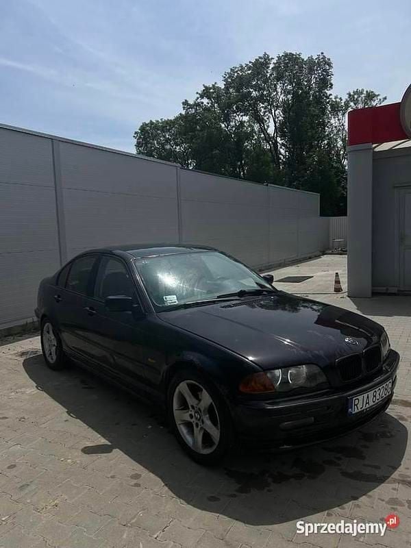 Używany 2003 BMW 320 | 4000 zł (Super Cena) - Obraz 1/4