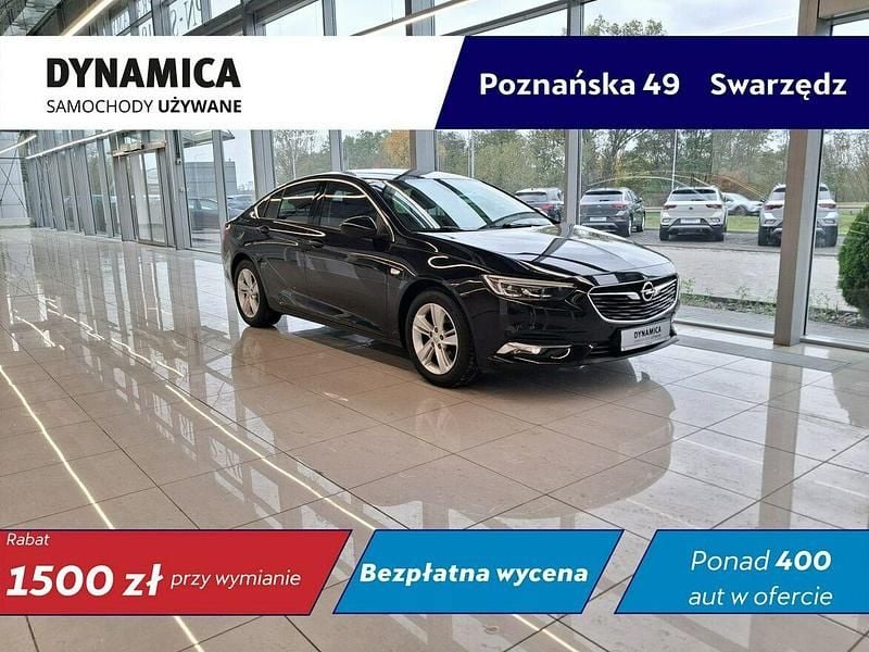 Czarny Używany 2020 Opel Insignia Innovation Hatchback | 71 500 zł (Drogi) - Obraz 1/4