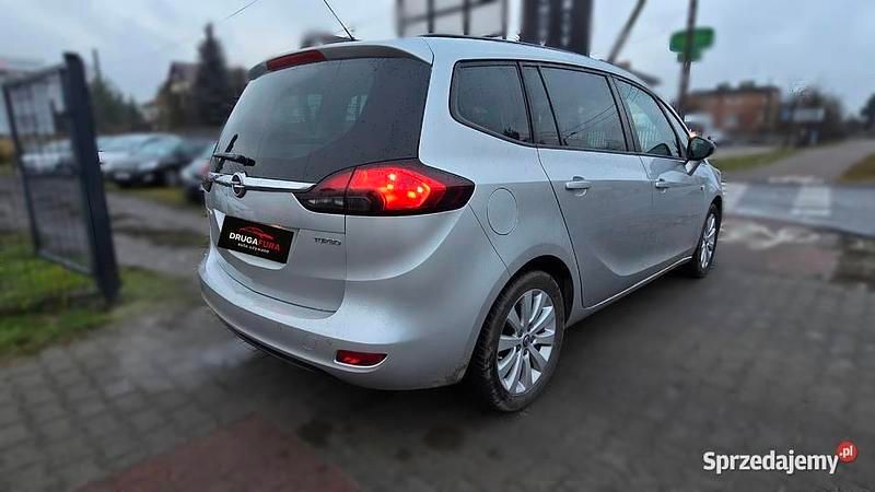 Używany Opel Zafira 2017 Minivan