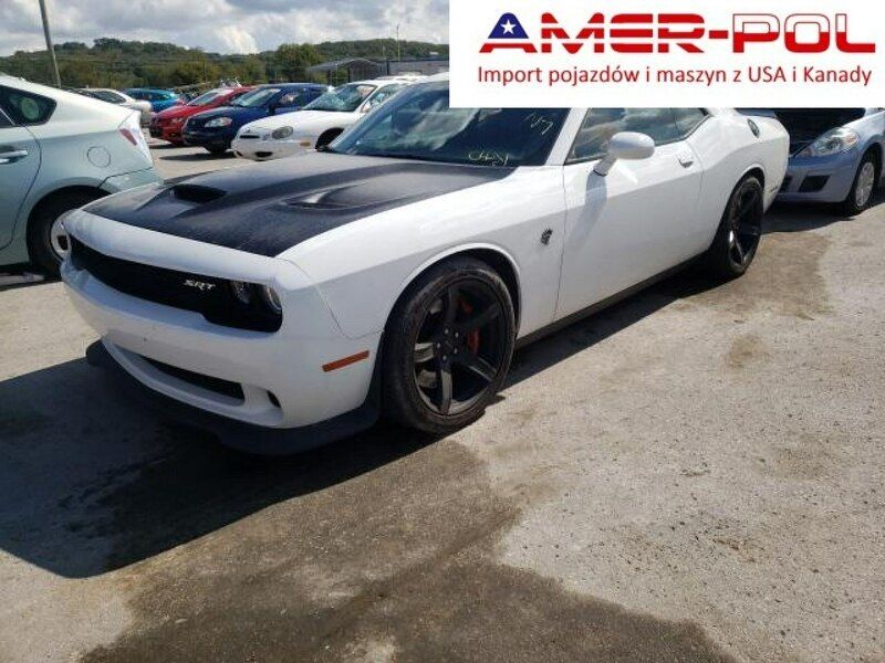 Biały Używany 2017 Dodge Challenger Coupe | 210 000 zł - Obraz 1/4