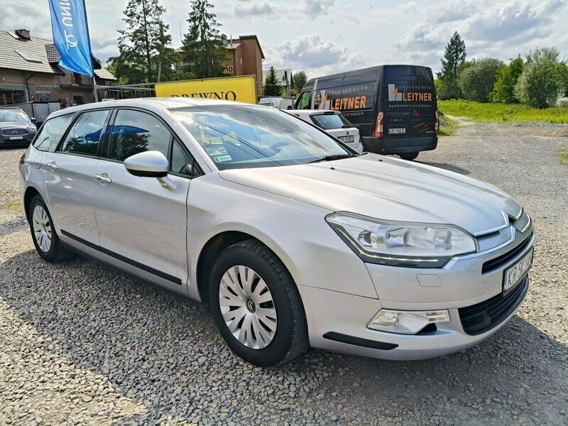 Używany Citroën C5 115 KM (84 kW) 2011 Srebrny (metalik) Kombi
