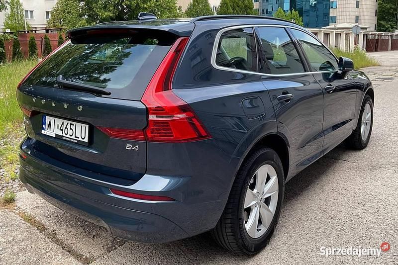 Granatowy Używany 2021 Volvo XC60 SUV | 168 000 zł (Uczciwa cena) - Obraz 1/4