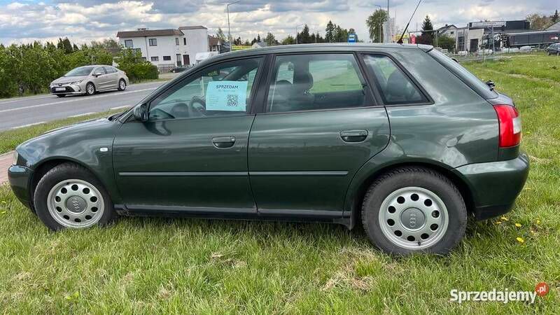 Używany Audi A3 102 KM (75 kW) 2001 Zielony Sedan/Limuzyna