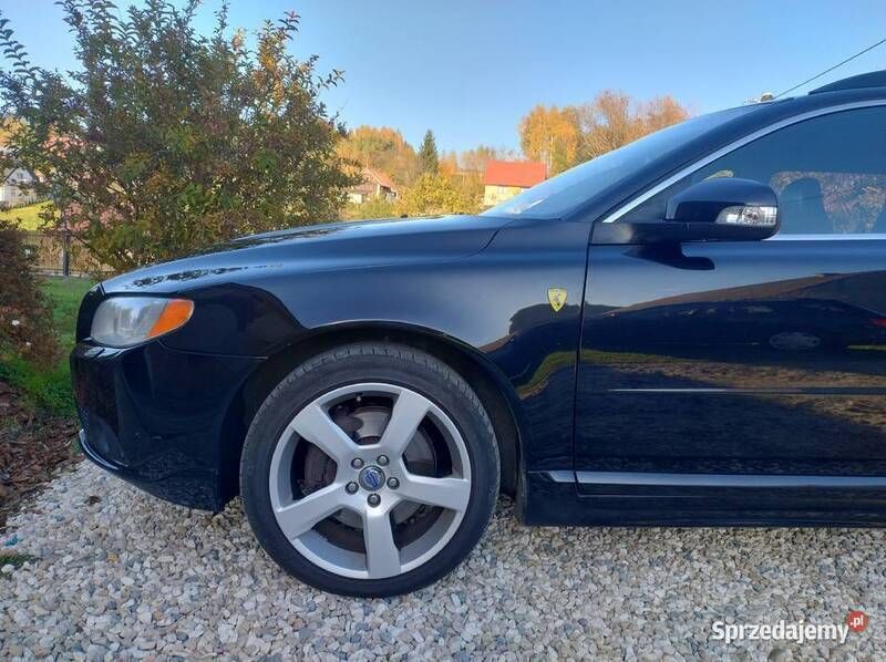 Czarny Używany 2008 Volvo V70 Kombi | 29 900 zł - Obraz 1/4