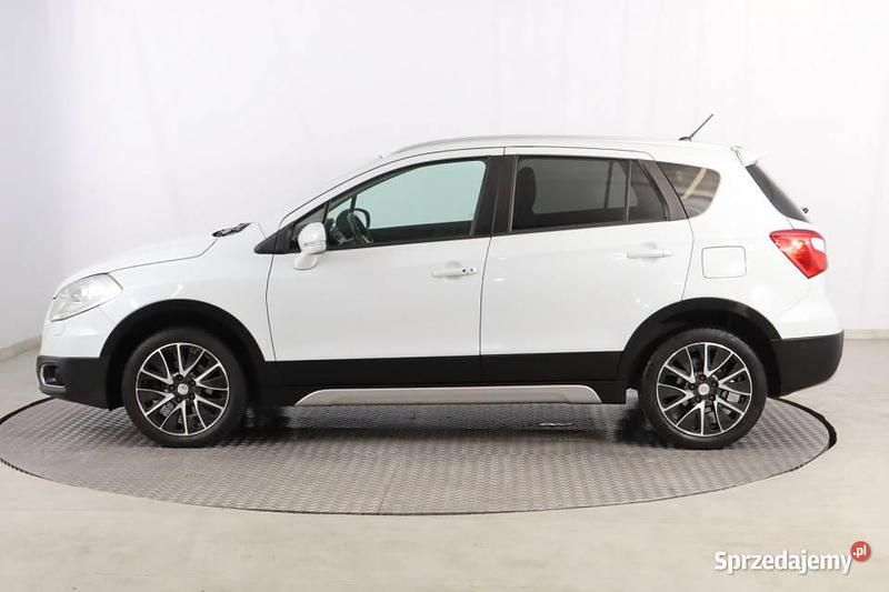 Używany Suzuki SX4 2013 Biały SUV