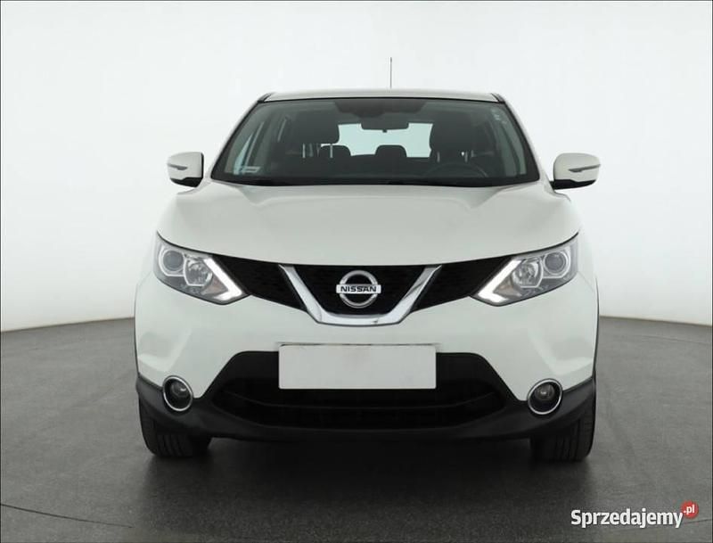 Biały Używany 2016 Nissan Qashqai SUV | 38 499 zł (Dobra cena) - Obraz 1/4
