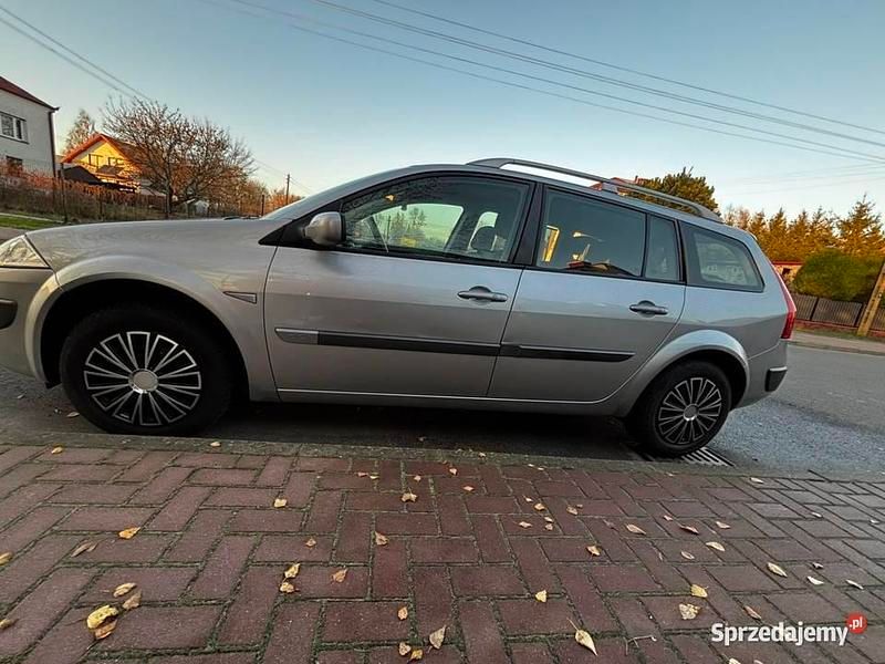 Używany Renault Mégane GrandTour 86 KM (63 kW) 2006 Srebrny Kombi