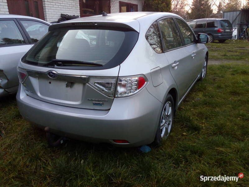 Używany Subaru Impreza 2009 Srebrny Hatchback