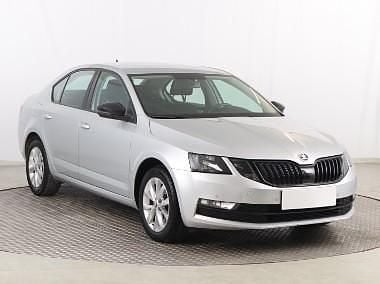 Srebrny Używany 2019 Skoda Octavia Hatchback | 56 999 zł (Super Cena) - Obraz 1/4