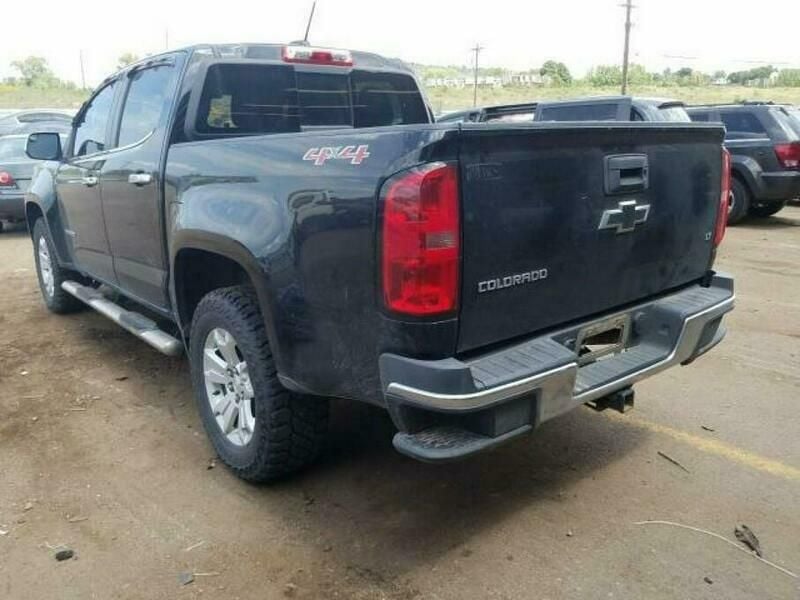 Używany Chevrolet Colorado LT 305 KM (224 kW) 2016 Czarny Pickup