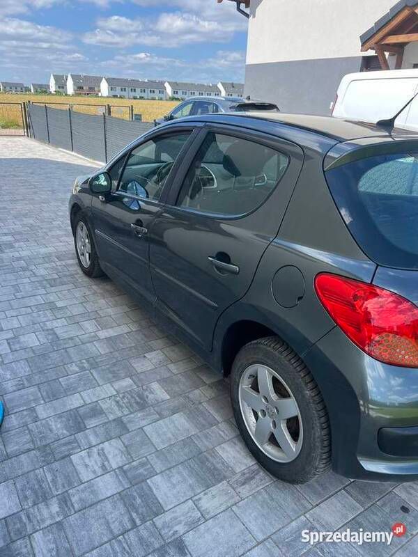 Zielony Używany 2006 Peugeot 207 Hatchback | 5950 zł (Uczciwa cena) - Obraz 1/4