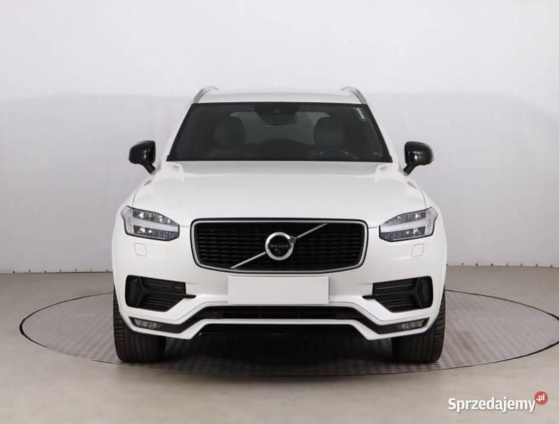 Biały Używany 2018 Volvo XC90 SUV | 124 999 zł (Uczciwa cena) - Obraz 1/4