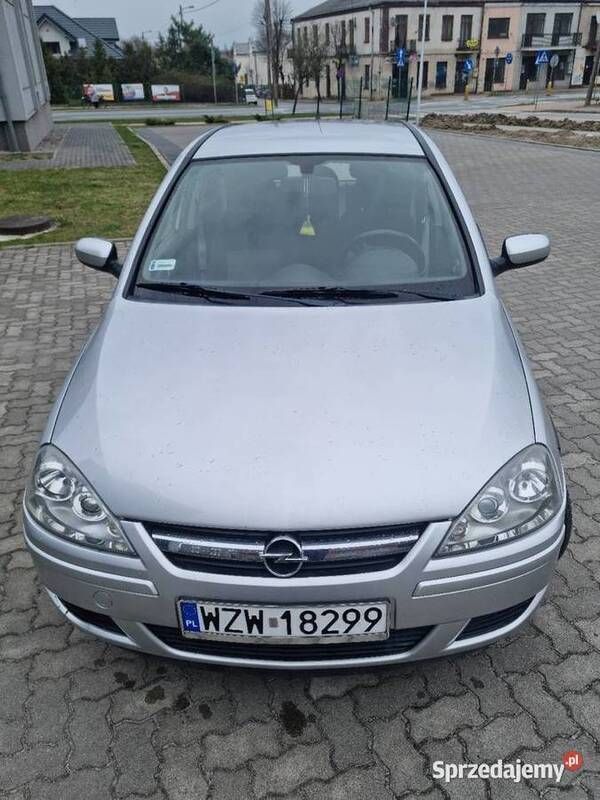 Srebrny Używany 2005 Opel Corsa Hatchback | 5900 zł (Uczciwa cena) - Obraz 1/4