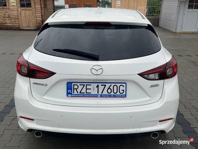 Biały Używany 2018 Mazda 3 Hatchback | 55 900 zł (Dobra cena) - Obraz 1/4