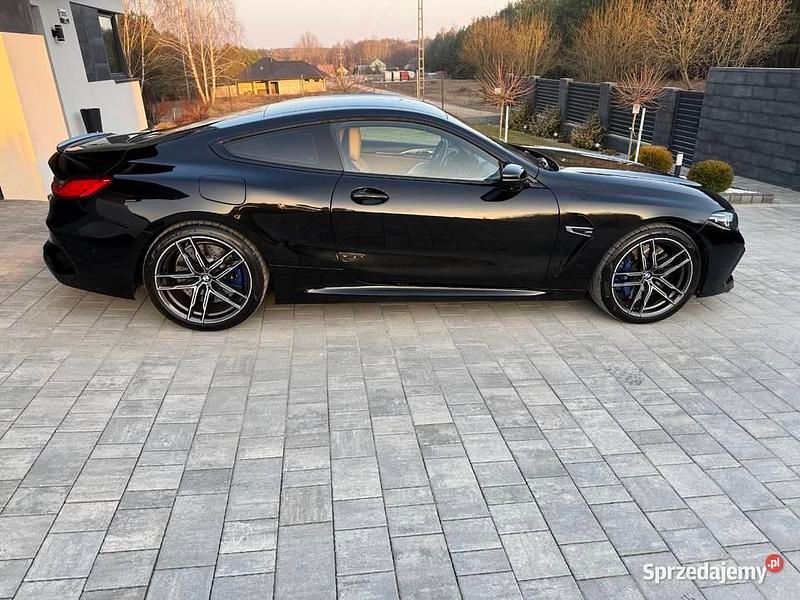 Czarny Używany 2020 BMW M8 Coupe | 295 000 zł - Obraz 1/4