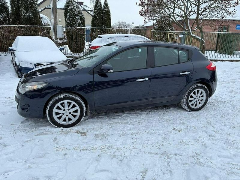Używany Renault Mégane III 110 KM (80 kW) 2008 Inny (metalik) Sedan/Limuzyna