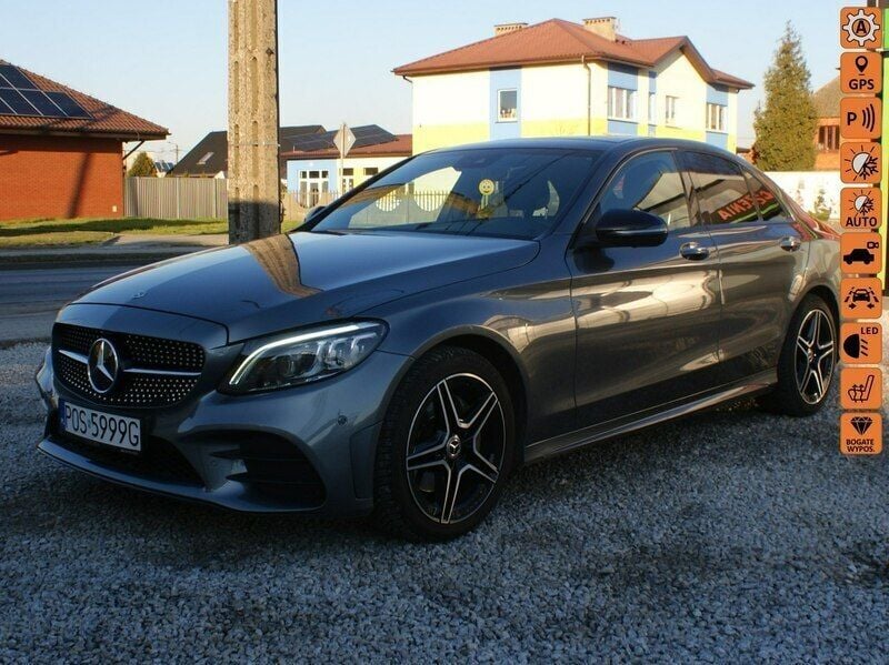 Szary (metalik) Używany 2021 Mercedes C200 Sedan/Limuzyna | 104 500 zł (Uczciwa cena) - Obraz 1/4