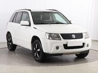 Biały Używany 2009 Suzuki Grand Vitara SUV | 24 999 zł - Obraz 1/4
