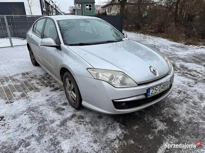 Używany Renault Laguna III 2007 Srebrny Sedan/Limuzyna