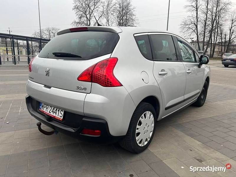 Srebrny Używany 2009 Peugeot 3008 SUV | 12 500 zł (Uczciwa cena) - Obraz 1/4