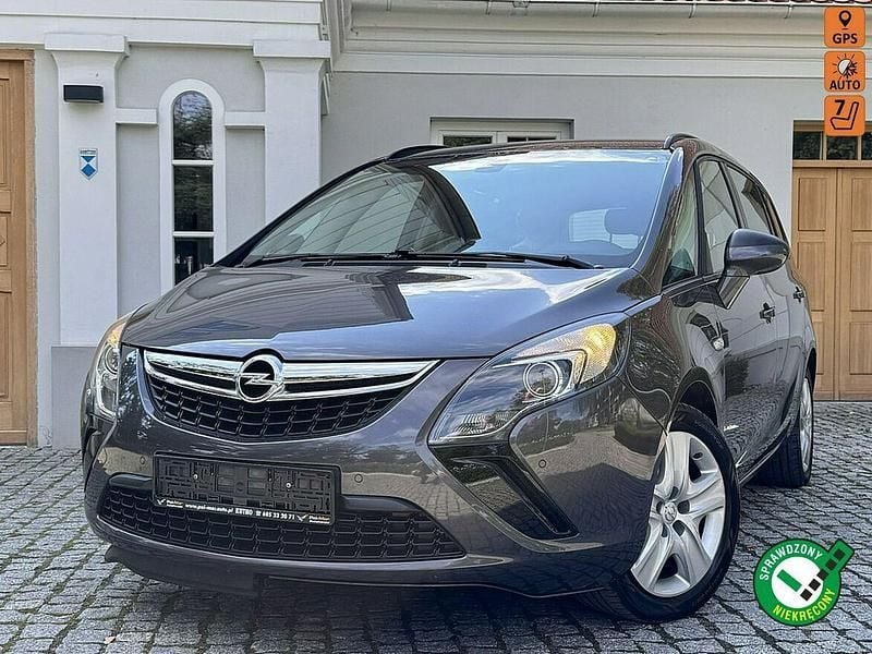 Używany Opel Zafira 140 KM (102 kW) 2012 Szary Minivan