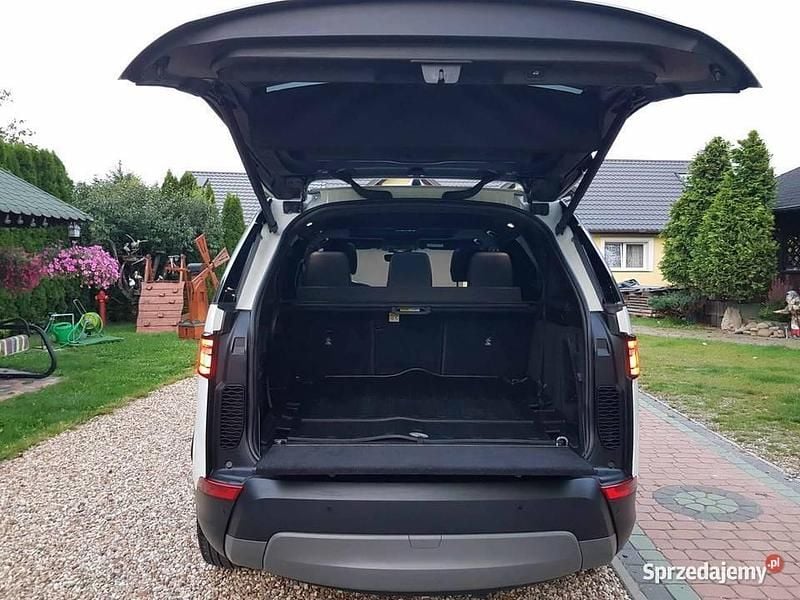 Używany Land Rover Discovery 5 HSE 258 KM (189 kW) 2017 SUV