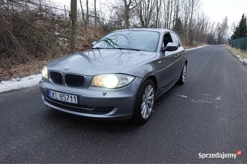 Używany BMW 123 2011 Szary Hatchback