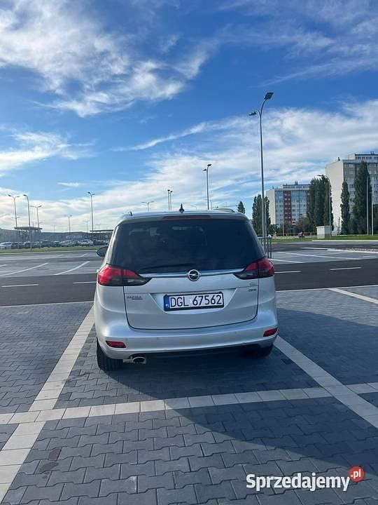 Używany Opel Zafira 2015 Minivan