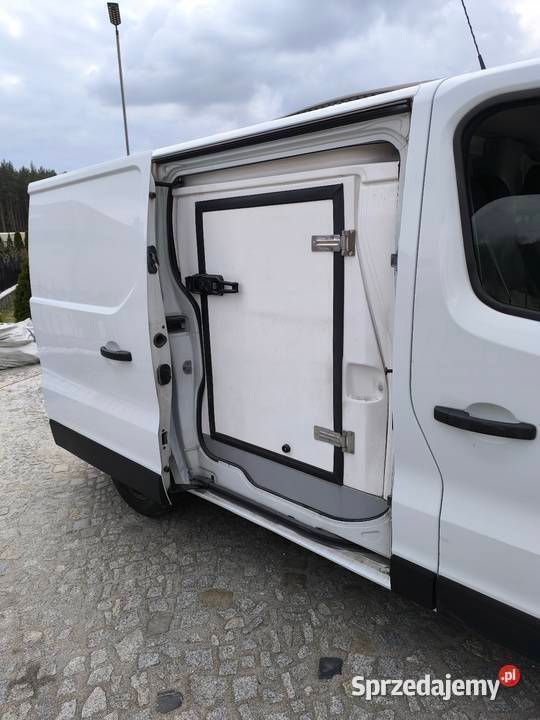 Używany Nissan NV300 2017 Biały Van