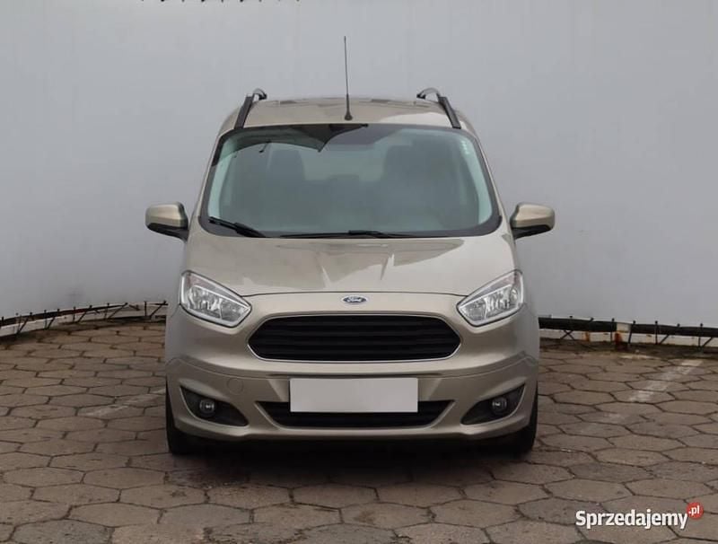 Złoty Używany 2017 Ford Tourneo Courier Minivan | 32 999 zł (Uczciwa cena) - Obraz 1/4