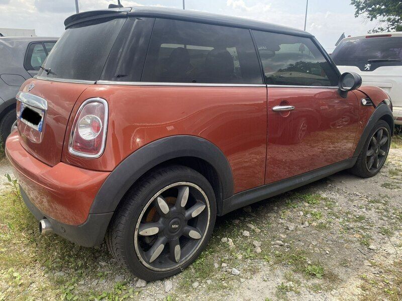 Używany Mini Cooper D 110 KM (80 kW) 2011 Inny kolor Hatchback