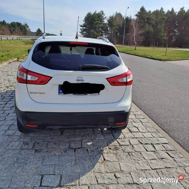 Biały Używany 2017 Nissan Qashqai SUV | 60 000 zł (Uczciwa cena) - Obraz 1/4