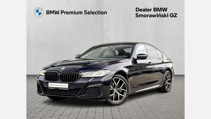 Lakierowanie specjalne bmw individual metalizowany Używany 2021 BMW 520 Shadowline Sedan/Limuzyna | 159 900 zł (Uczciwa cena) - Obraz 1/3