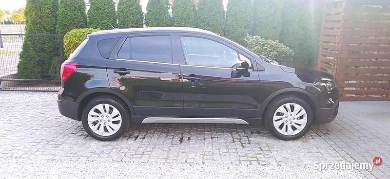 Używany Suzuki SX4 S-Cross 2018 Czarny SUV