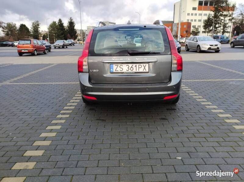 Używany 2011 Volvo V50 Kombi | 25 900 zł (Drogi) - Obraz 1/4
