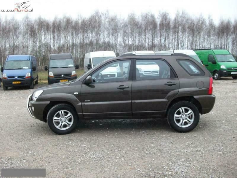 Używany Kia Sportage 115 KM (84 kW) 2006 Brązowy (metalik) SUV