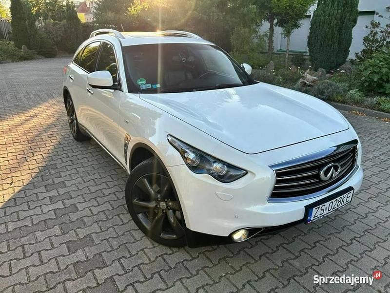 Biały Używany 2013 Infiniti Fx30 Premium SUV | 52 500 zł - Obraz 1/4