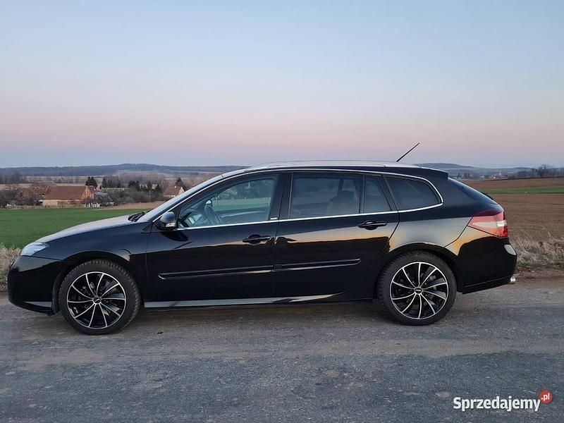 Używany 2010 Renault Laguna III GT | 16 000 zł (Uczciwa cena) - Obraz 1/4