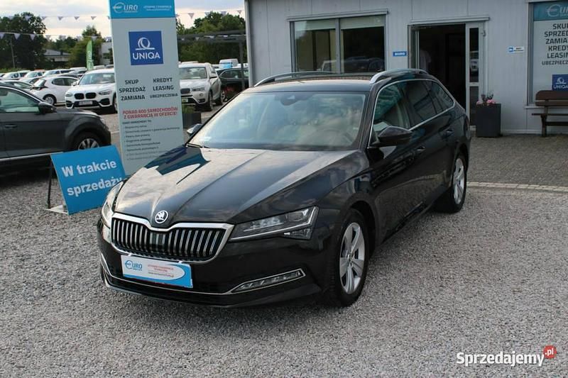 Czarny Używany 2019 Skoda Superb Style Kombi | 89 899 zł (Uczciwa cena) - Obraz 1/4