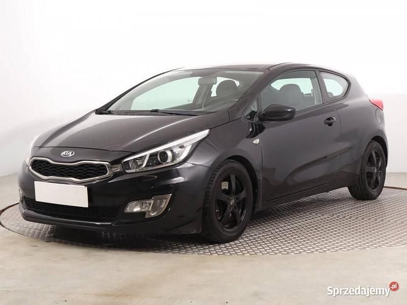 Używany Kia ProCeed 2014 Czarny Hatchback