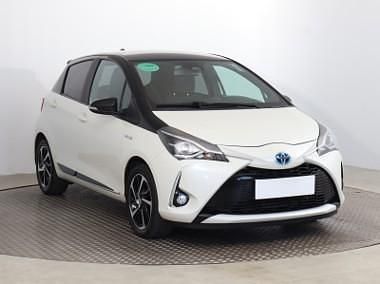 Biały Używany 2019 Toyota Yaris Hatchback | 62 999 zł - Obraz 1/4