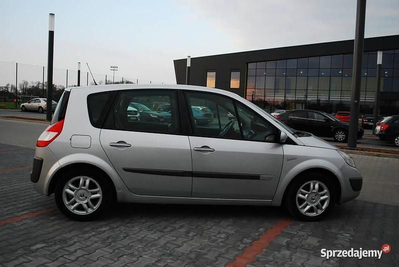 Srebrny Używany 2007 Renault Scénic Exception Minivan | 3990 zł (Uczciwa cena) - Obraz 1/4