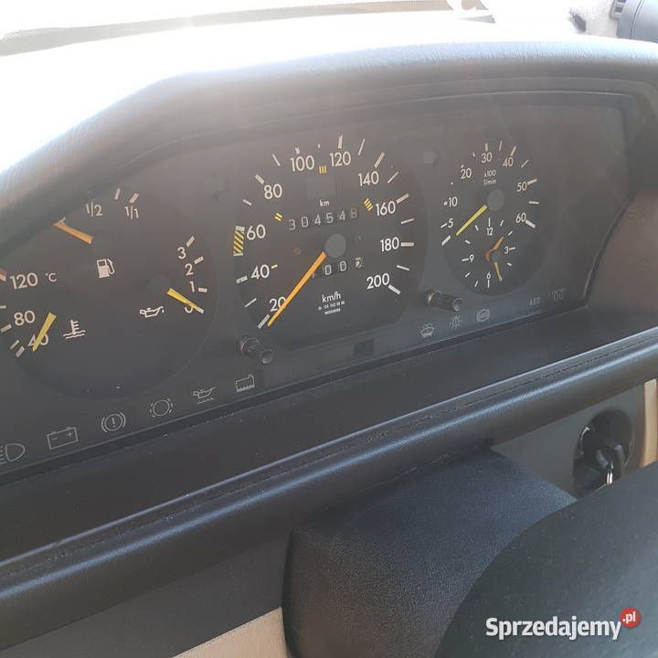 Używany Mercedes 300 1988