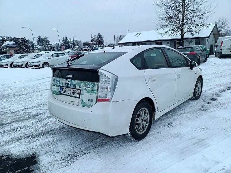 Używany Toyota Prius 99 KM (72 kW) 2010 Biały Hatchback