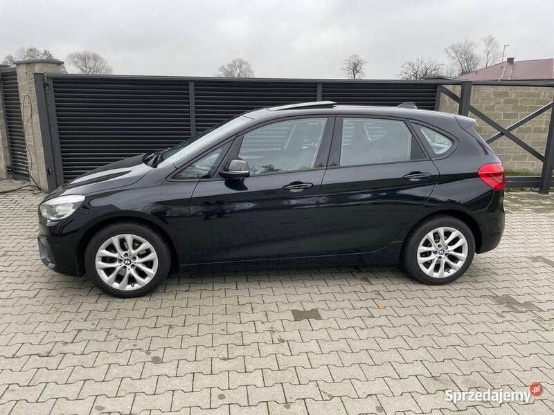 Używany 2015 BMW 218 Active Tourer Minivan | 38 500 zł (Uczciwa cena) - Obraz 1/4