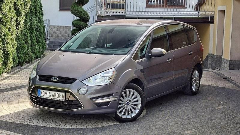 Inny (metalik) Używany 2012 Ford S-MAX S Minivan | 28 900 zł (Dobra cena) - Obraz 1/4