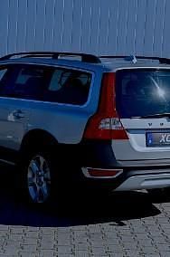 Używany Volvo XC70 185 KM (136 kW) 2009 Srebrny Kombi